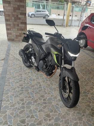 YAMAHA FZ25 FAZER ABS 